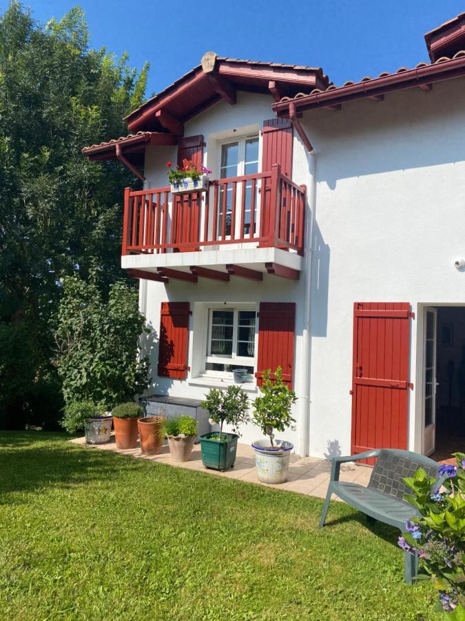 Ilargi Argi Acomodação com café da manhã Saint-Pée-sur-Nivelle Exterior foto